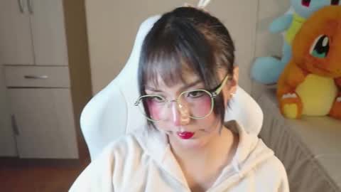 Snapshot of naree_masaki chatting on March 2, 2026, 10:44 am Naree online show from March 2, 2026, 10:44 am