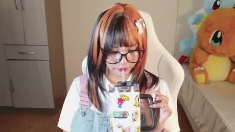 Snapshot of naree_masaki chatting on April 3, 2026, 3:32 pm Naree online show from April 3, 2026, 3:32 pm