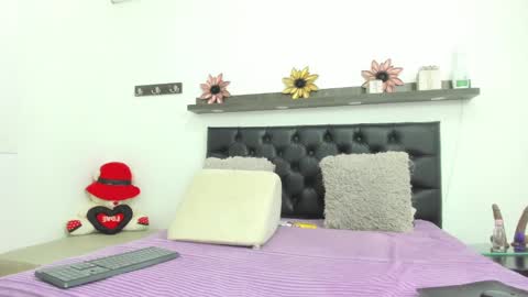 Debora online show from December 14, 2024, 11:34 pm