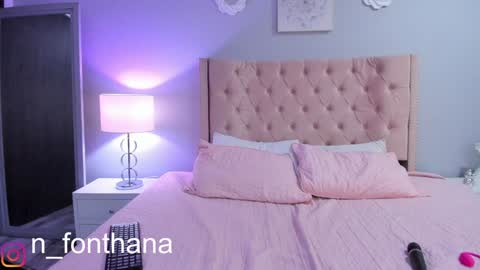 Nashly Fontana online show from December 13, 2024, 6:05 pm