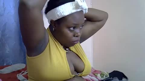 Snapshot of nastier_gal chatting on December 16, 2025, 6:24 pm Nunu online show from December 16, 2025, 6:24 pm