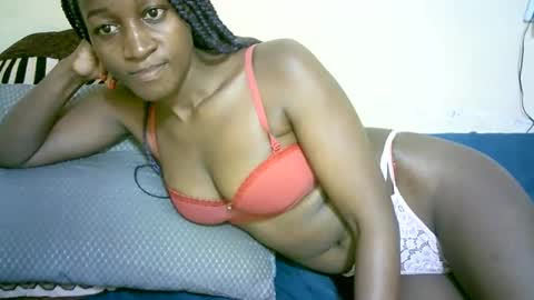 Marie online show from October 18, 2025, 5:21 am