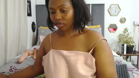 Snapshot of nastycronicax24 chatting on December 16, 2024, 11:18 pm Olwemihla Brown online show from December 16, 2024, 11:18 pm