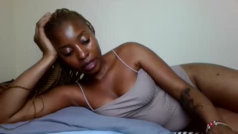 nastyivy1 online show from May 19, 2026, 12:33 pm