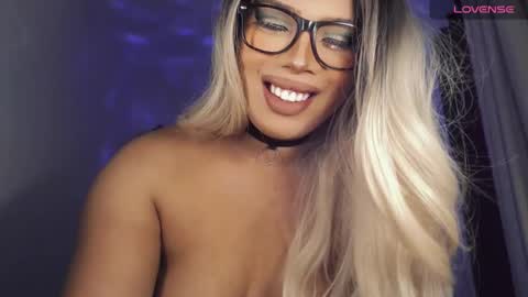 NANCYbinay online show from December 11, 2024, 1:39 pm