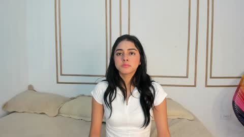 Naty  online show from January 23, 2025, 12:30 pm