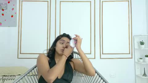 Naty  online show from October 3, 2025, 12:13 pm