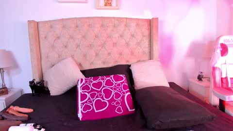 Snapshot of natalia_collinslim chatting on October 8, 2025, 3:26 am Natalia online show from October 8, 2025, 3:26 am