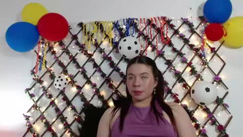 Natalia Walker online show from July 14, 2026, 6:24 pm