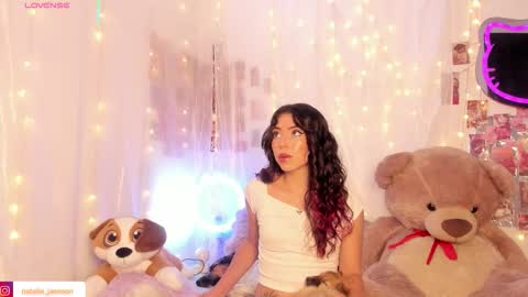 Snapshot of natalie_jaensen chatting on February 7, 2026, 7:28 pm online show from February 7, 2026, 7:28 pm