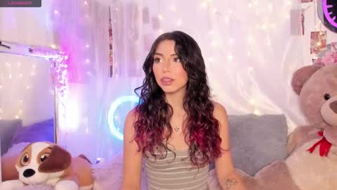 Snapshot of natalie_jaensen chatting on February 22, 2026, 10:08 pm online show from February 22, 2026, 10:08 pm