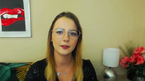 Snapshot of natalie_live chatting on February 5, 2025, 11:34 am NatalieSexy online show from February 5, 2025, 11:34 am