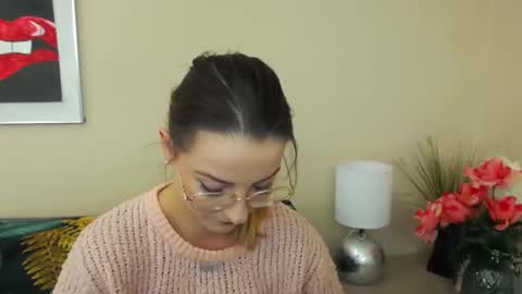 Snapshot of natalie_live chatting on February 11, 2025, 7:12 am NatalieSexy online show from February 11, 2025, 7:12 am