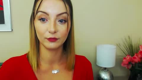 Snapshot of natalie_live chatting on February 12, 2025, 10:14 am NatalieSexy online show from February 12, 2025, 10:14 am