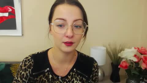 Snapshot of natalie_live chatting on March 4, 2025, 7:08 am NatalieSexy online show from March 4, 2025, 7:08 am
