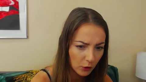 Snapshot of natalie_live chatting on October 23, 2025, 6:34 am NatalieSexy online show from October 23, 2025, 6:34 am