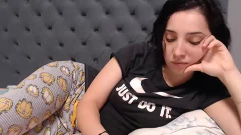 Miia online show from February 5, 2025, 9:57 am