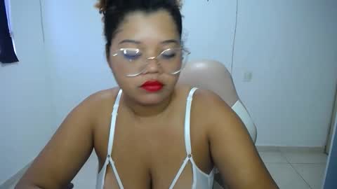 Snapshot of natalie_tits1 chatting on February 21, 2026, 4:19 pm natalie_tits1 online show from February 21, 2026, 4:19 pm