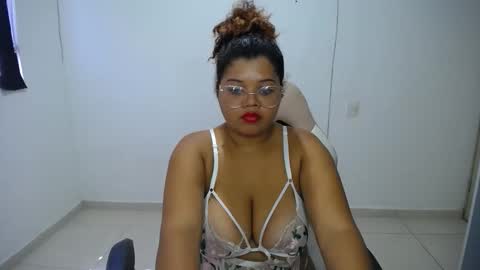 Snapshot of natalielabellex1 chatting on February 21, 2026, 6:09 pm natalielabellex1 online show from February 21, 2026, 6:09 pm