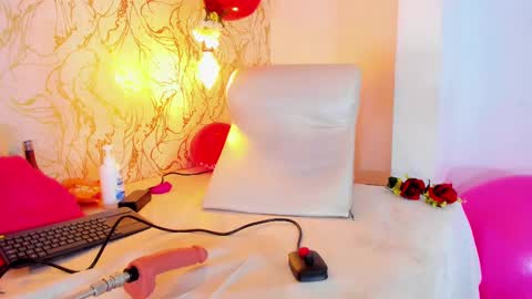 NATALIE online show from February 15, 2025, 3:28 pm