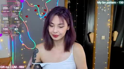 Natali online show from September 13, 2025, 6:24 am