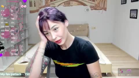 Natali online show from September 19, 2025, 6:04 am