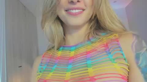 anatalybee online show from February 18, 2026, 9:55 pm