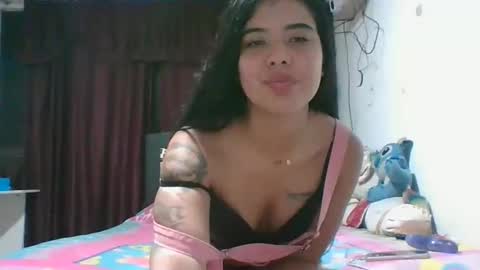 Snapshot of nataly_2908 chatting on March 27, 2026, 3:34 am nataly_2908 online show from March 27, 2026, 3:34 am