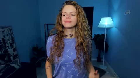 Natalie online show from November 9, 2025, 5:06 am