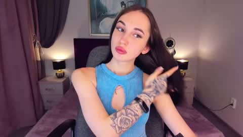 Snapshot of natalyfreman chatting on December 17, 2024, 9:17 am Nataly online show from December 17, 2024, 9:17 am
