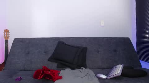 Snapshot of natalygreww chatting on January 12, 2026, 7:41 pm online show from January 12, 2026, 7:41 pm