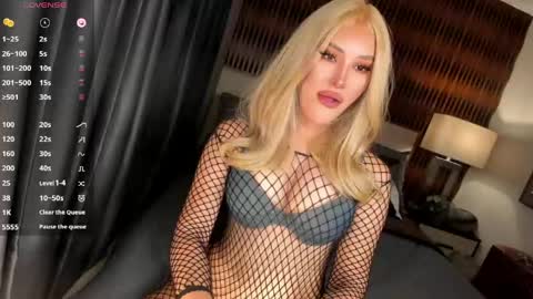 Snapshot of natasha2112 chatting on March 18, 2026, 2:58 am Natasha online show from March 18, 2026, 2:58 am