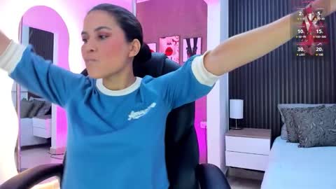 natasha online show from November 8, 2025, 12:38 pm