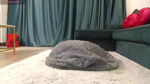 Naty  online show from March 16, 2026, 9:52 pm