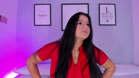 Snapshot of natasha_harpper chatting on December 31, 2024, 2:03 pm Natasha online show from December 31, 2024, 2:03 pm