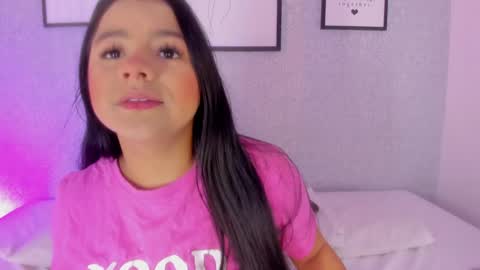 Snapshot of natasha_harpper chatting on January 4, 2025, 2:56 pm Natasha online show from January 4, 2025, 2:56 pm