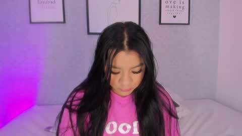 Snapshot of natasha_harpper chatting on January 12, 2025, 1:48 pm Natasha online show from January 12, 2025, 1:48 pm