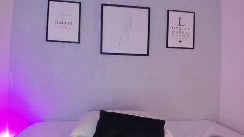 Snapshot of natasha_harpper chatting on January 28, 2025, 5:24 pm Natasha online show from January 28, 2025, 5:24 pm