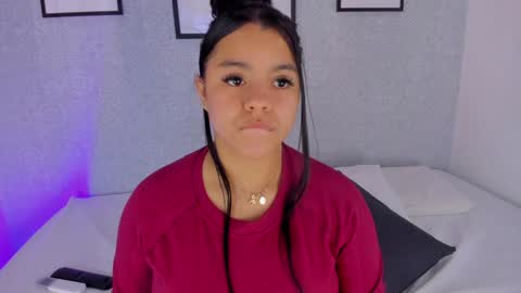 Snapshot of natasha_harpper chatting on February 5, 2025, 11:02 am Natasha online show from February 5, 2025, 11:02 am
