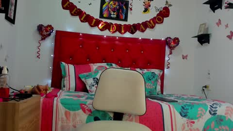 N A T A S H A  online show from February 3, 2025, 11:26 pm