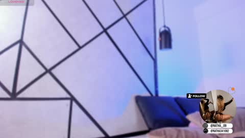 Natasha Smith online show from December 19, 2024, 10:42 pm