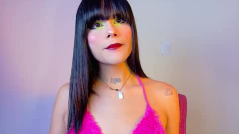 Natahsa  online show from December 16, 2025, 5:12 am