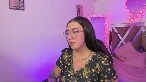 Natashaa  online show from February 28, 2026, 3:29 am