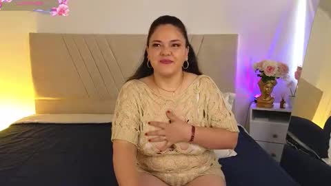 Natasha online show from December 18, 2025, 12:11 pm