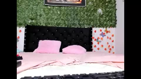 Snapshot of natashahot_21 chatting on January 9, 2025, 4:17 pm natashahot_21 online show from January 9, 2025, 4:17 pm