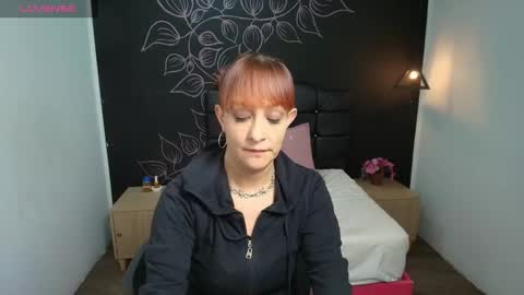 Snapshot of natashamason chatting on October 21, 2025, 11:44 am Natasha Mason online show from October 21, 2025, 11:44 am