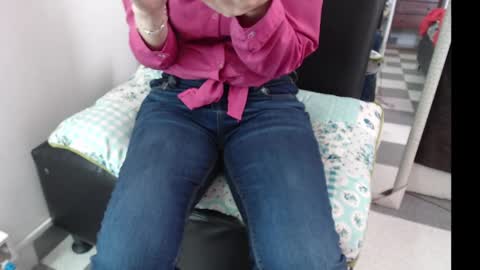 Snapshot of natashasex199 chatting on January 24, 2025, 7:39 pm NATASHA online show from January 24, 2025, 7:39 pm