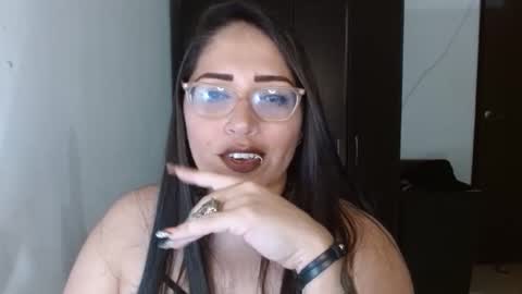 Snapshot of natashasmithe chatting on October 23, 2025, 2:11 am Natasha Smithe online show from October 23, 2025, 2:11 am