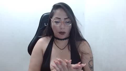 Snapshot of natashasmithe chatting on November 14, 2025, 1:15 am Natasha Smithe online show from November 14, 2025, 1:15 am