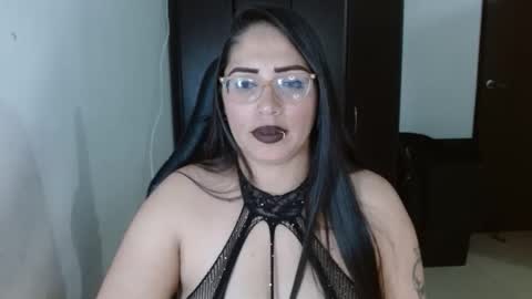 Snapshot of natashasmithe chatting on December 4, 2025, 1:59 am Natasha Smithe online show from December 4, 2025, 1:59 am